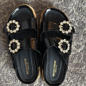 Black Patent Leather Sandals with Pearl Embellishments